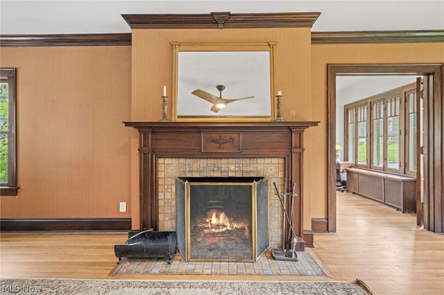 6950 Arlington Street, Brecksville, OH 44141