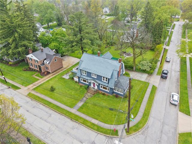 6950 Arlington Street, Brecksville, OH 44141