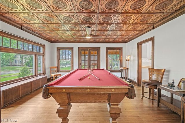 6950 Arlington Street, Brecksville, OH 44141