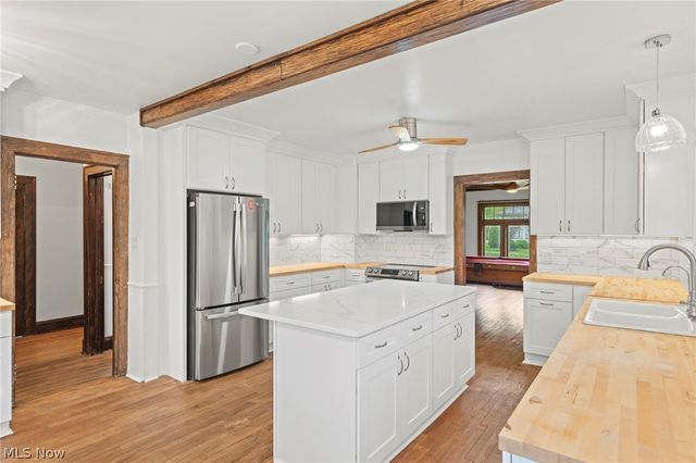 6950 Arlington Street, Brecksville, OH 44141