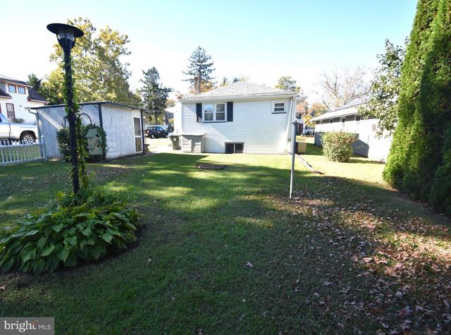 1307 HIGH ST, Burlington, NJ 08016