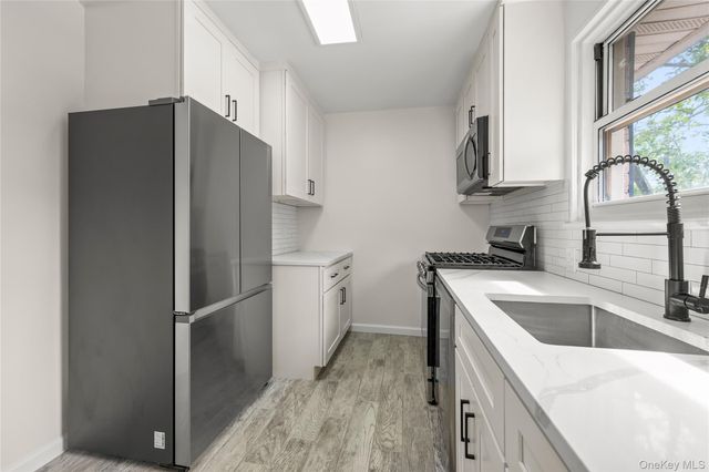 82-63 Langdale Street 2nd Floor, New Hyde Park, NY 11040