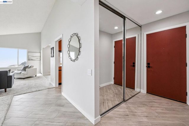5003 Palmetto Ave 83, Pacifica, CA 94044