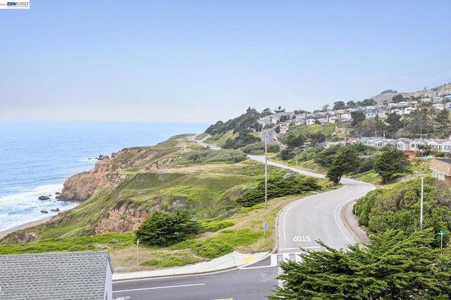 5003 Palmetto Ave 83, Pacifica, CA 94044