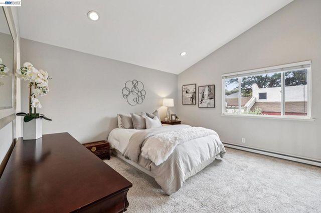 5003 Palmetto Ave 83, Pacifica, CA 94044