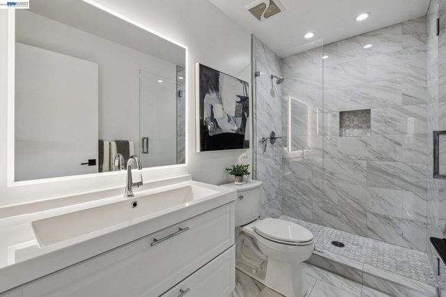 5003 Palmetto Ave 83, Pacifica, CA 94044