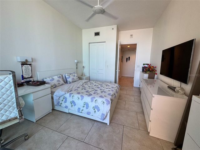1560 GULF BOULEVARD 804, Clearwater Beach, FL 33767