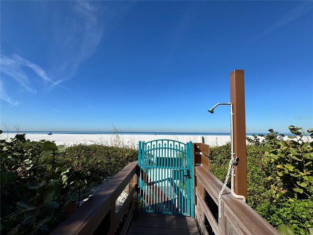 1560 GULF BOULEVARD 804, Clearwater Beach, FL 33767