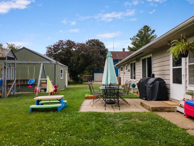 260 Holly Court, Prairie Du Sac, WI 53578