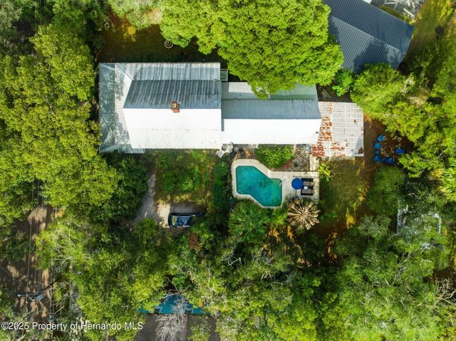 117 S Brooksville Avenue, Brooksville, FL 34601