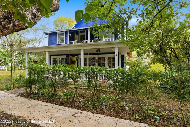 117 S Brooksville Avenue, Brooksville, FL 34601