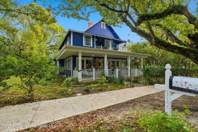 117 S Brooksville Avenue, Brooksville, FL 34601