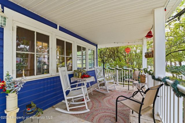 117 S Brooksville Avenue, Brooksville, FL 34601