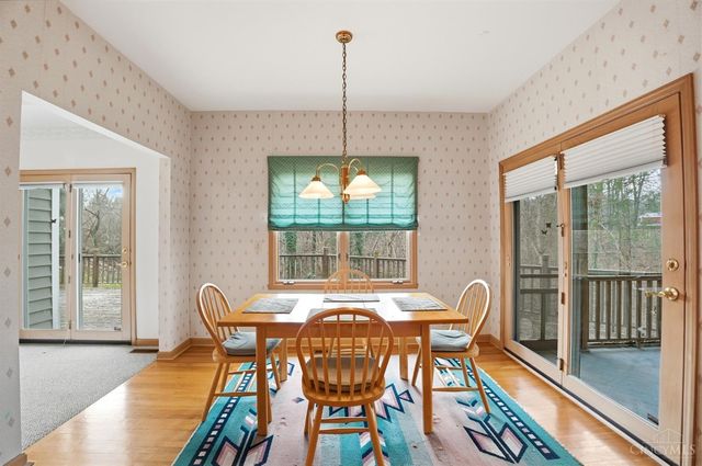 575 Miami Bluff Court, Miami Twp, OH 45140