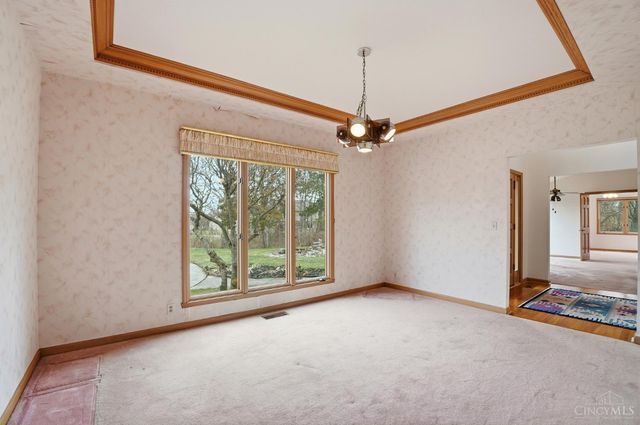 575 Miami Bluff Court, Miami Twp, OH 45140