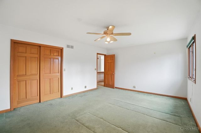 575 Miami Bluff Court, Miami Twp, OH 45140