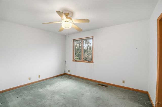 575 Miami Bluff Court, Miami Twp, OH 45140