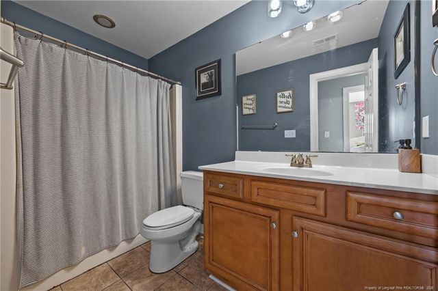 3825 Barnsdale Drive, Wade, NC 28395