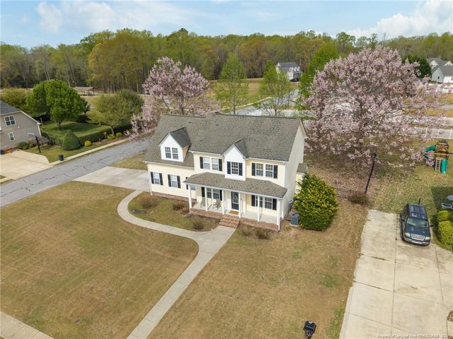 3825 Barnsdale Drive, Wade, NC 28395