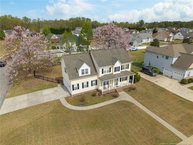 3825 Barnsdale Drive, Wade, NC 28395