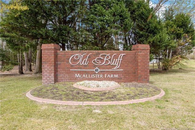 3825 Barnsdale Drive, Wade, NC 28395