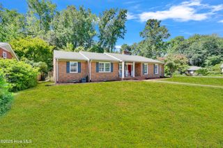 1748 Beaumont Drive, Greenville, NC 27858