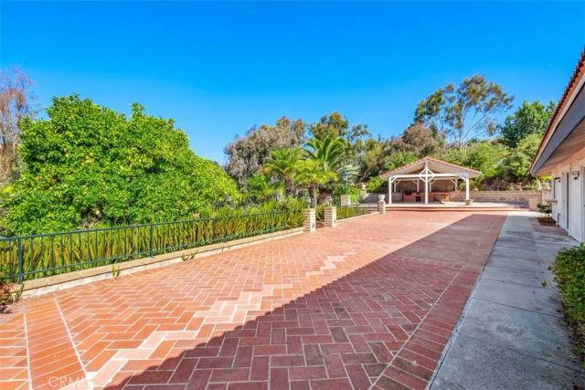 26571 Dapple Grey, Laguna Hills, CA 92653