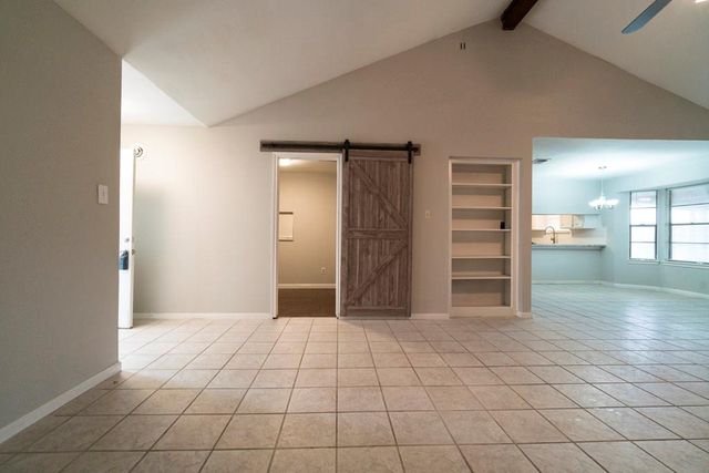 18746 Wood Glen Lane, Houston, TX 77084