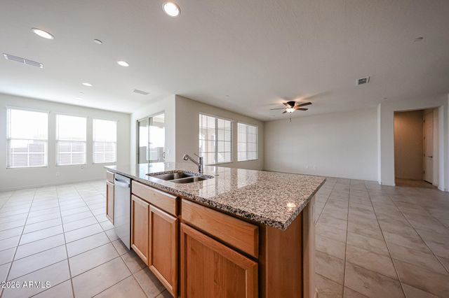 13723 W CALLE DE BACA Lane, Peoria, AZ 85383