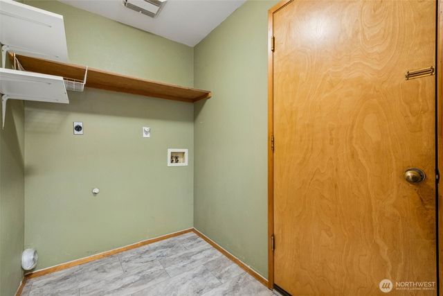 2310 20th Street SE, Puyallup, WA 98374