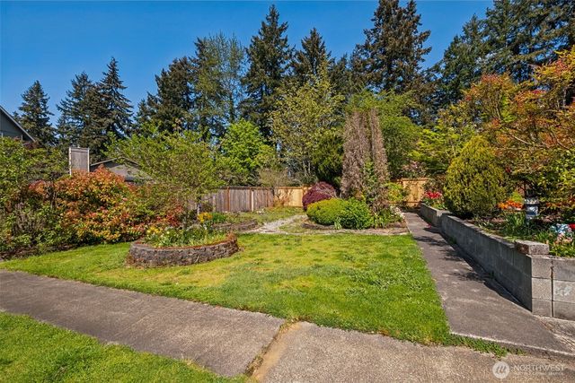 2310 20th Street SE, Puyallup, WA 98374