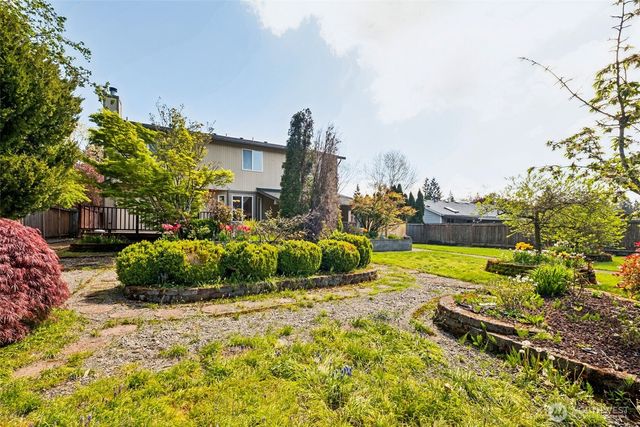 2310 20th Street SE, Puyallup, WA 98374