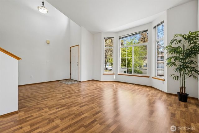 2310 20th Street SE, Puyallup, WA 98374