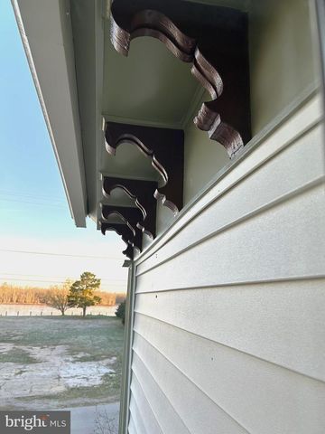 300 MAIN ST, Sharptown, MD 21861