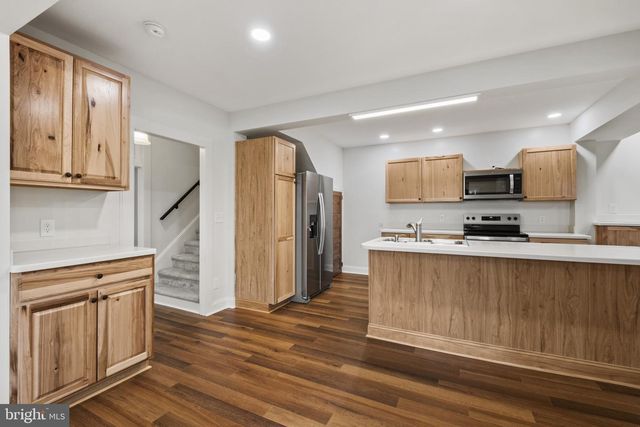 300 MAIN ST, Sharptown, MD 21861