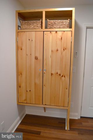 300 MAIN ST, Sharptown, MD 21861