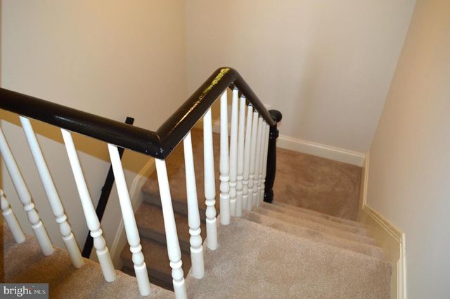 300 MAIN ST, Sharptown, MD 21861