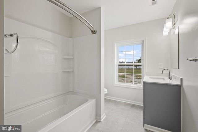 300 MAIN ST, Sharptown, MD 21861