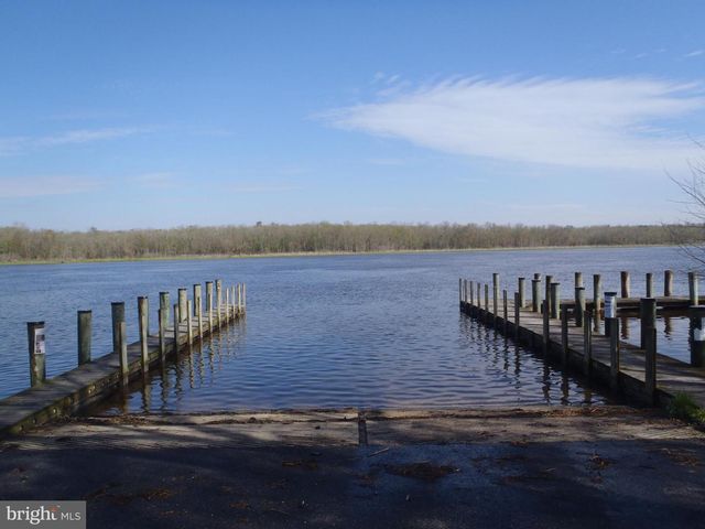 300 MAIN ST, Sharptown, MD 21861