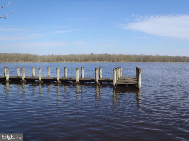 300 MAIN ST, Sharptown, MD 21861