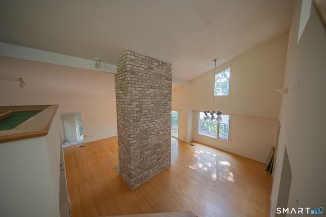 45 Trumbull Road, Waterford, CT 06385