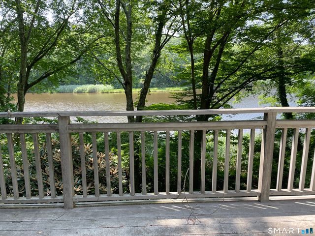 45 Trumbull Road, Waterford, CT 06385