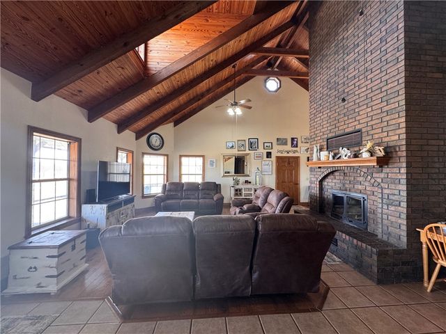 301 & 491 Madison 8520, Huntsville, AR 72740