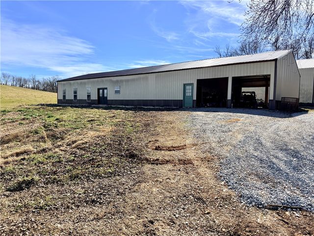 301 & 491 Madison 8520, Huntsville, AR 72740