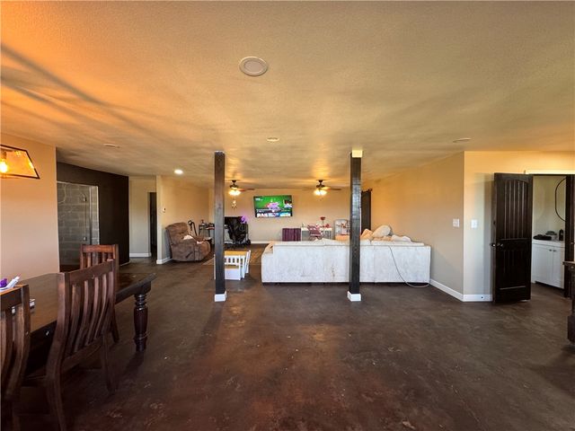 301 & 491 Madison 8520, Huntsville, AR 72740