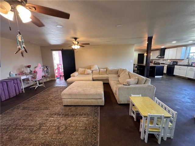 301 & 491 Madison 8520, Huntsville, AR 72740