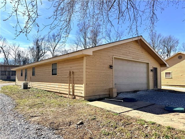 301 & 491 Madison 8520, Huntsville, AR 72740