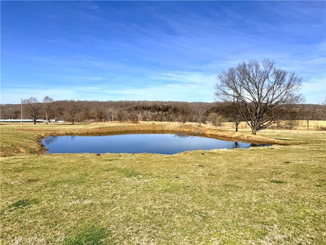 301 & 491 Madison 8520, Huntsville, AR 72740