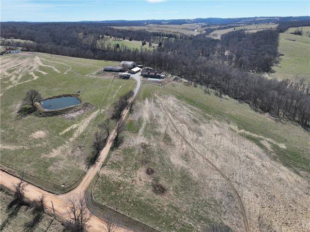 301 & 491 Madison 8520, Huntsville, AR 72740