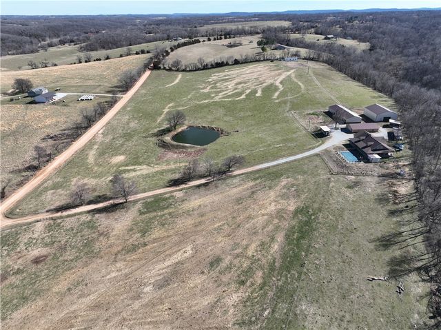 301 & 491 Madison 8520, Huntsville, AR 72740